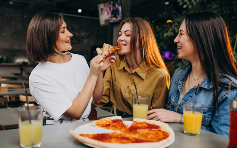 Culinary Chronicle Exploring Gastronomic Wonders at food king Restaurant